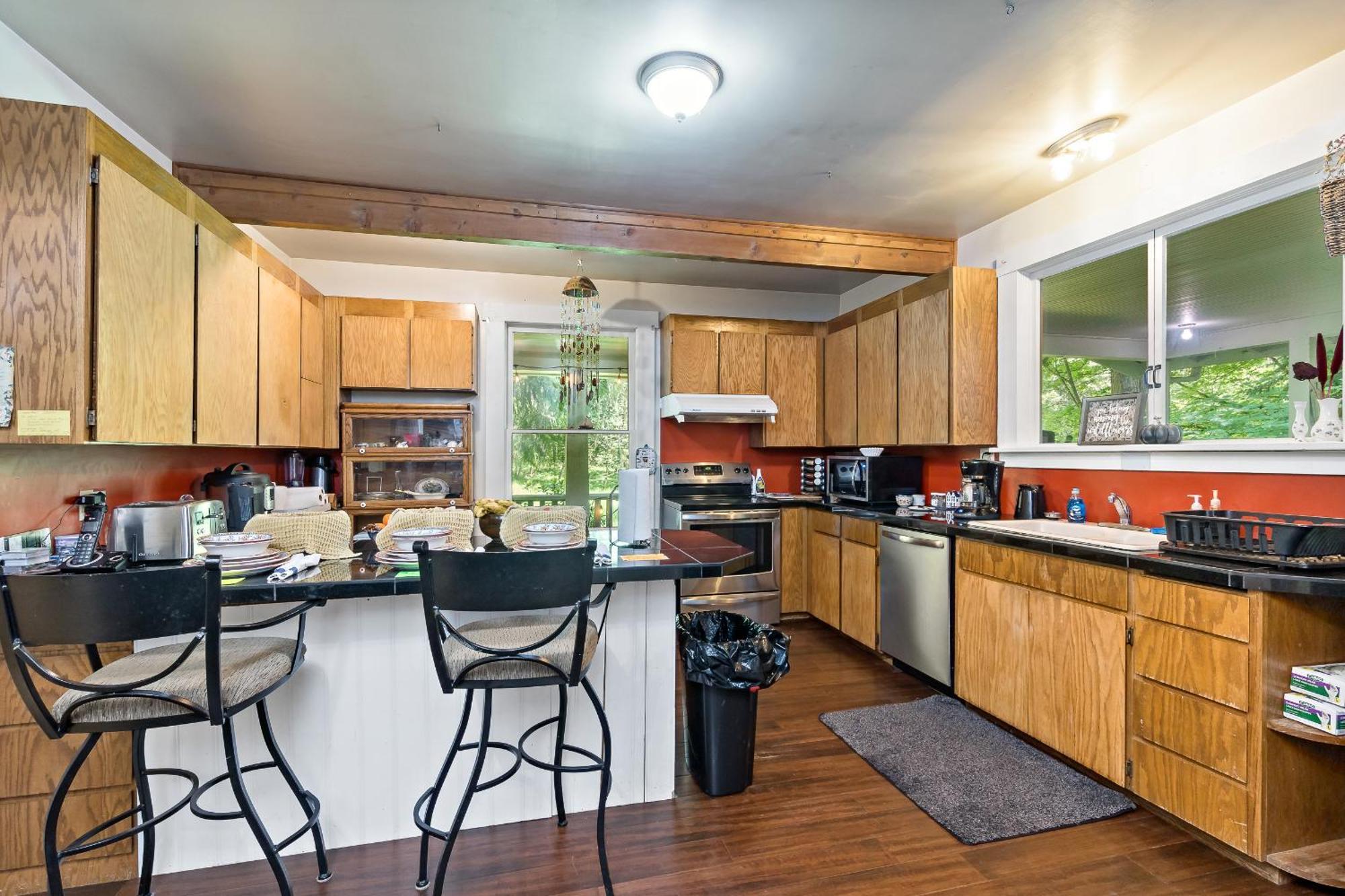 Mountain Meadows Inn & Chalet Suites Ashford Esterno foto
